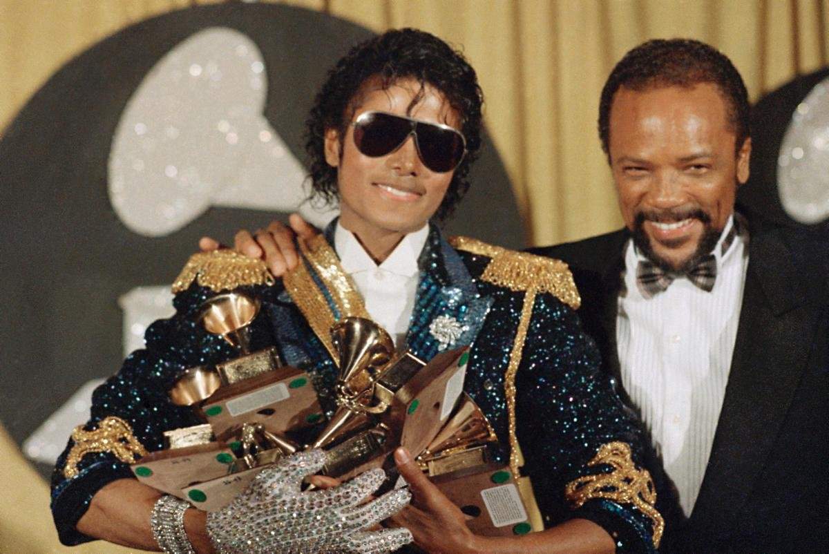 Morre aos 91 anos Quincy Jones, produtor musical responsável por Thriller e outros sucessos de Michael Jackson